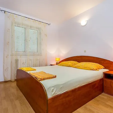 Appartement Drinovac *